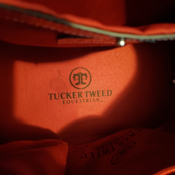 Tucker Tweed James River Carryall - Picture 10 of 15